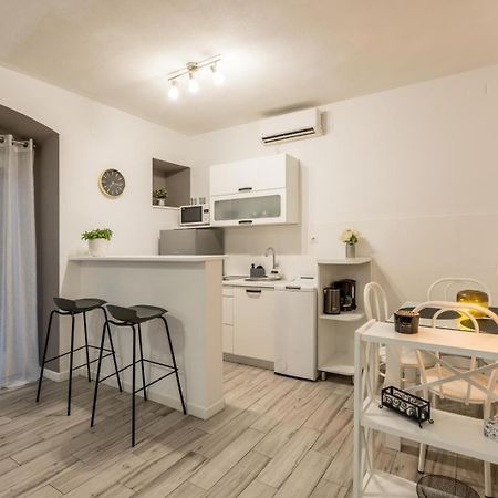 ספליט Apartments And Rooms Villa Lina מראה חיצוני תמונה
