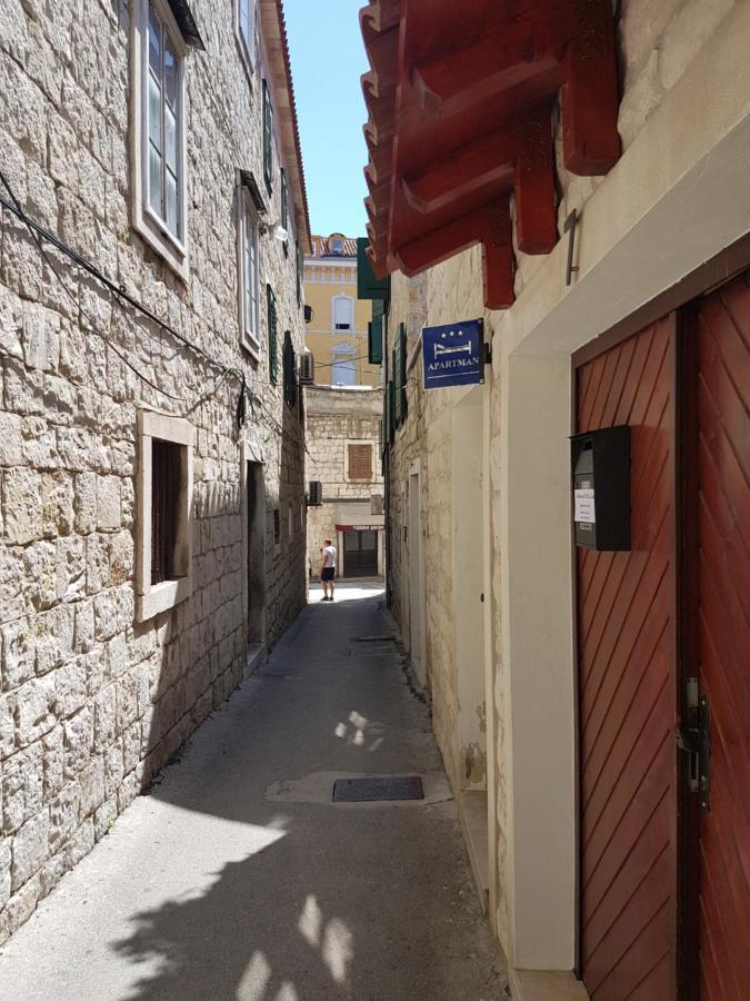 ספליט Apartments And Rooms Villa Lina מראה חיצוני תמונה