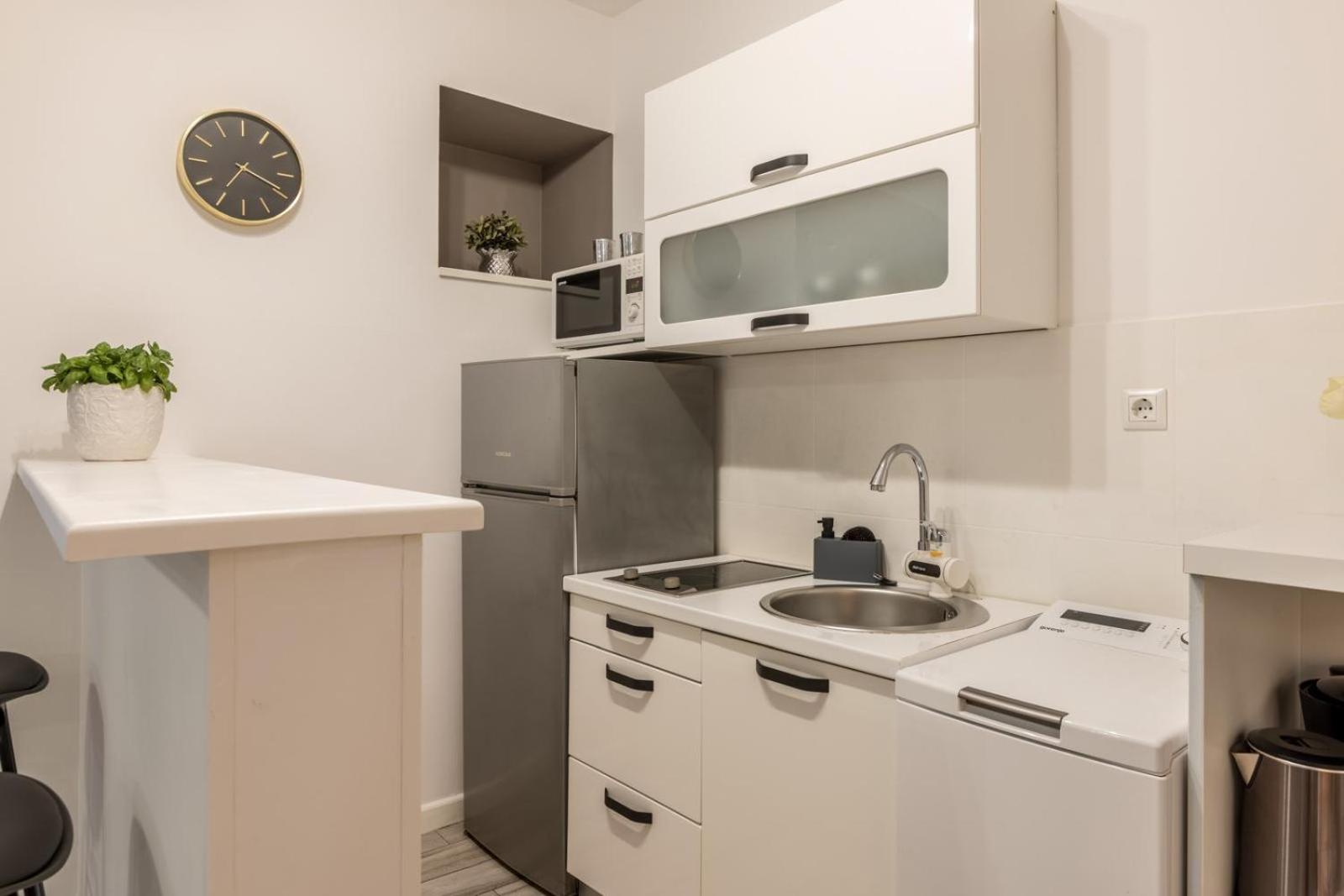 ספליט Apartments And Rooms Villa Lina מראה חיצוני תמונה