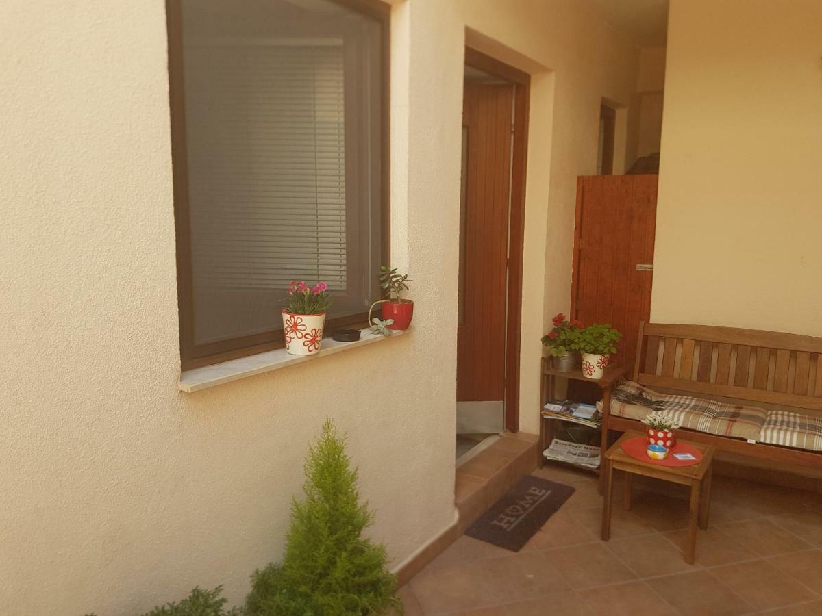 ספליט Apartments And Rooms Villa Lina מראה חיצוני תמונה