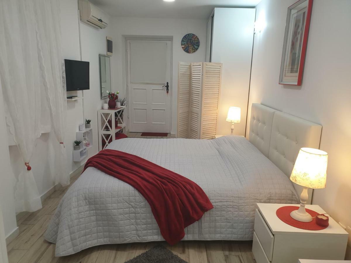 ספליט Apartments And Rooms Villa Lina מראה חיצוני תמונה
