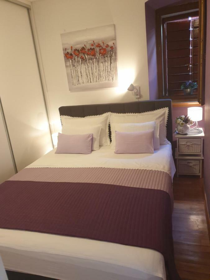 ספליט Apartments And Rooms Villa Lina מראה חיצוני תמונה